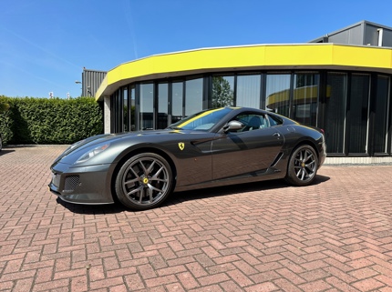 599 GTB - GTO look